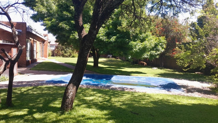 5 Bedroom Property for Sale in Riebeeckstad Free State